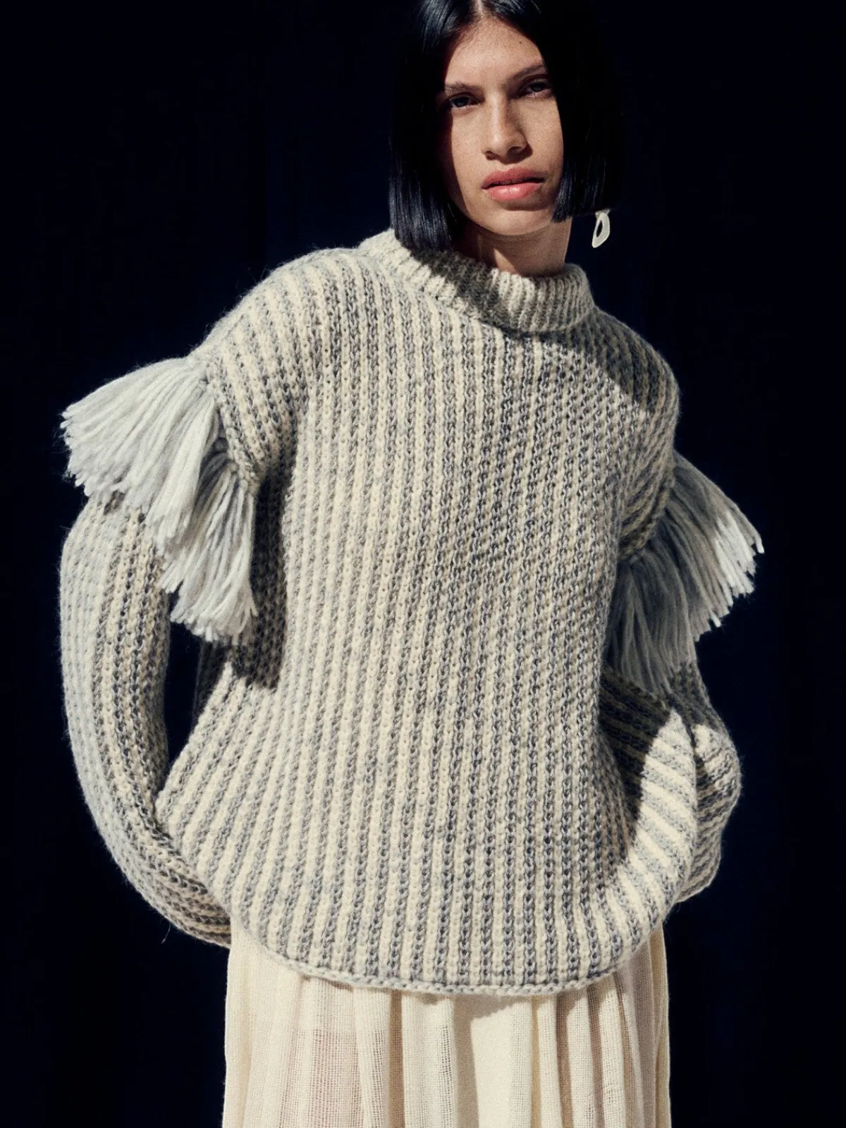 ESCVDO Ushnu Sweater