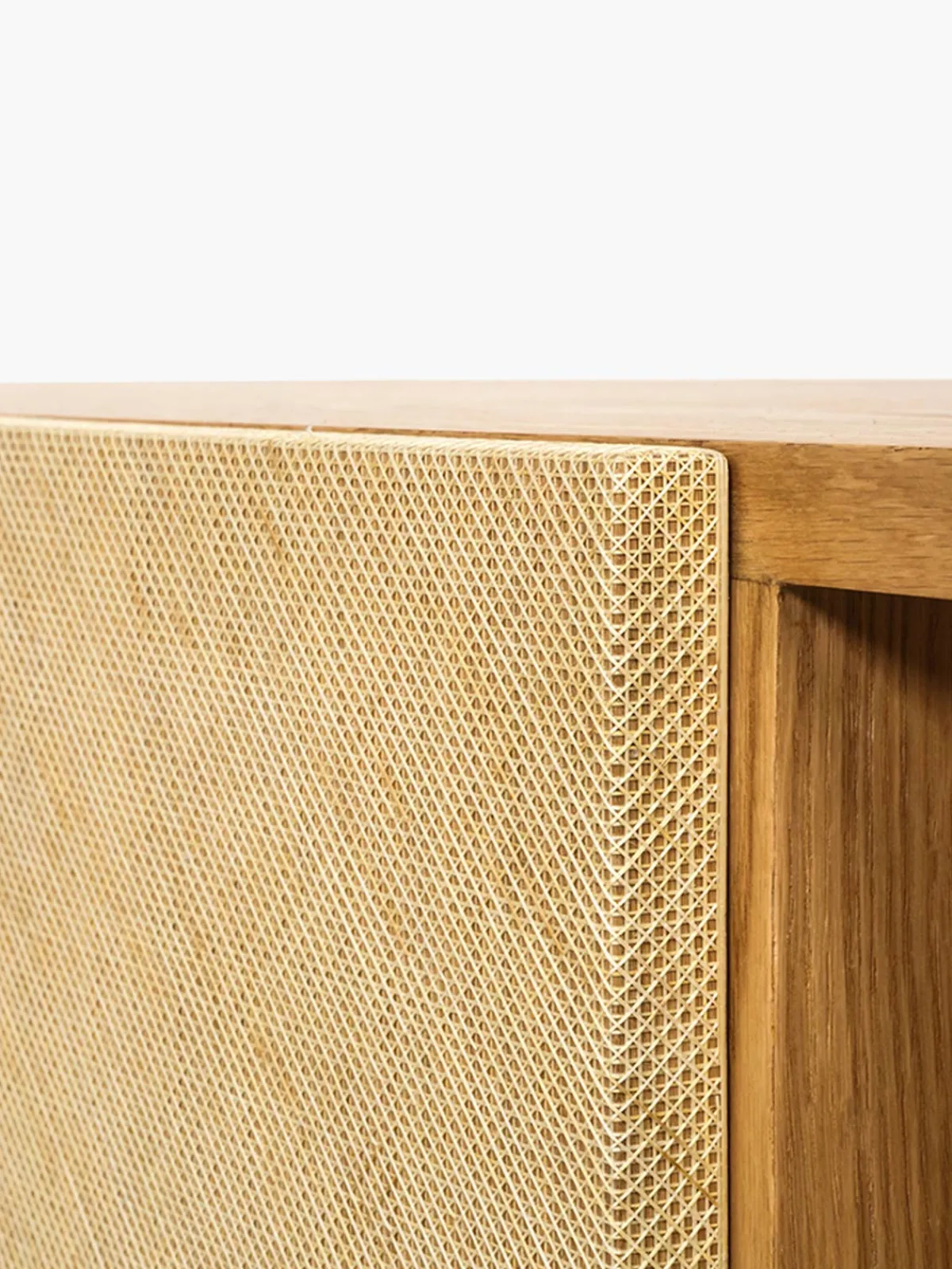 Francesca Miranda Lazo Tamo Console