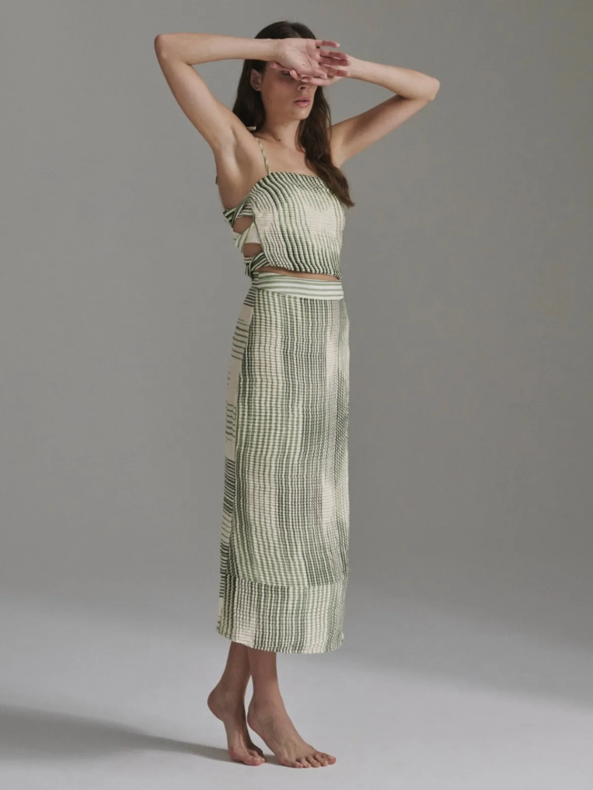 Juan de Dios Tejada Pleated Linen Top