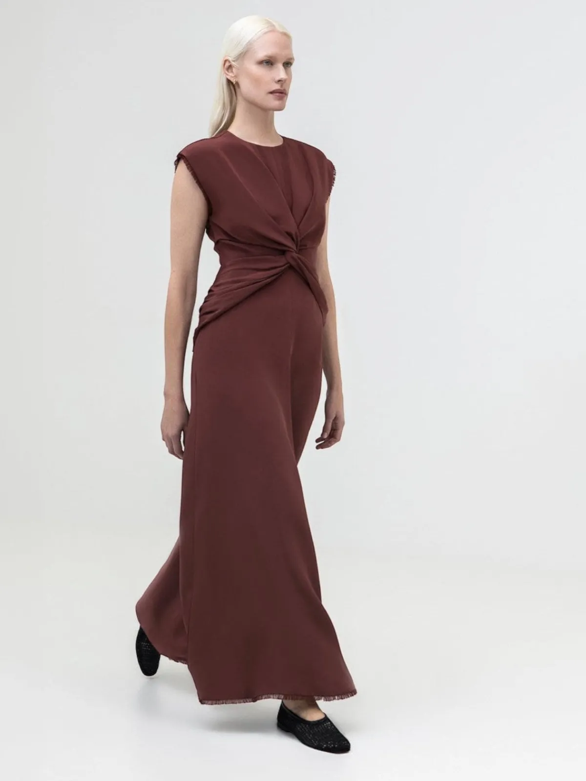 ESSEN The Foundation Flat