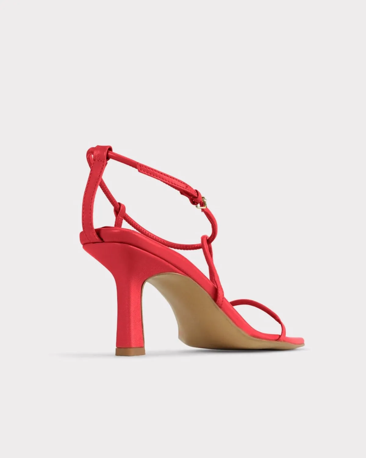 ESSEN The Strappy Sandal