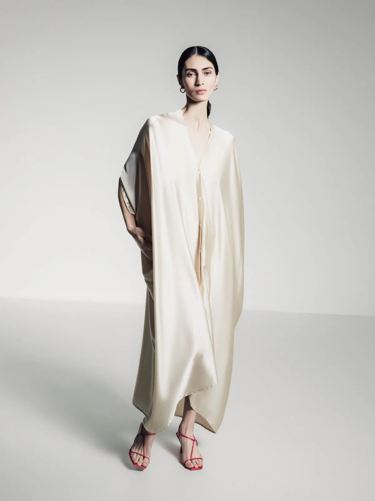 ESSEN The Strappy Sandal