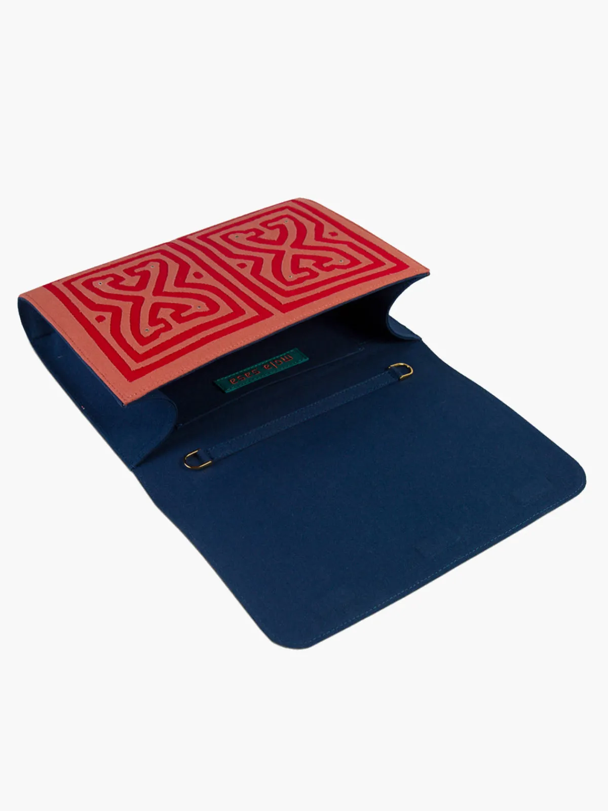 Mola Sasa Sigwi Kuna Clutch