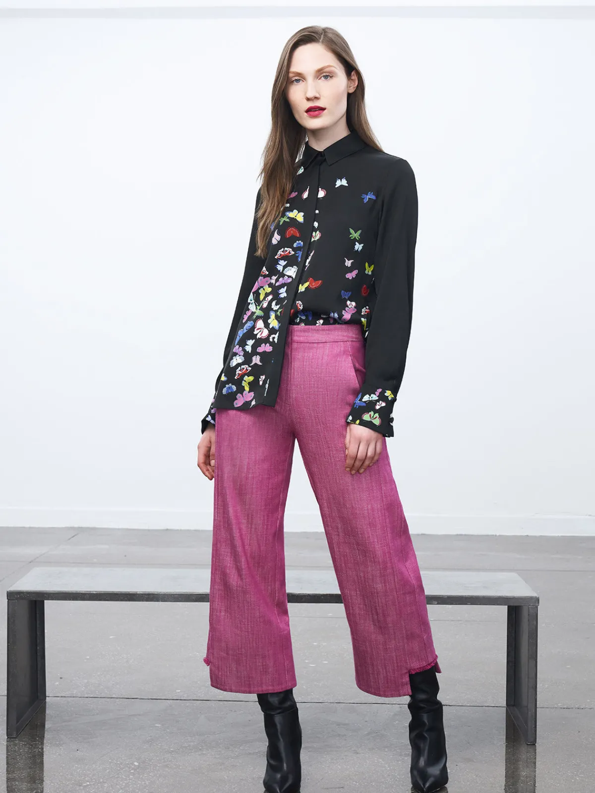 Mi Jong Lee Fringed Denim Straight Pant With Step Hem