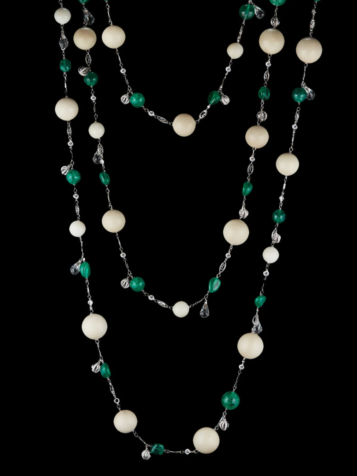 Alexandra Mor Tagua and Emerald Bead Sautoir Necklace