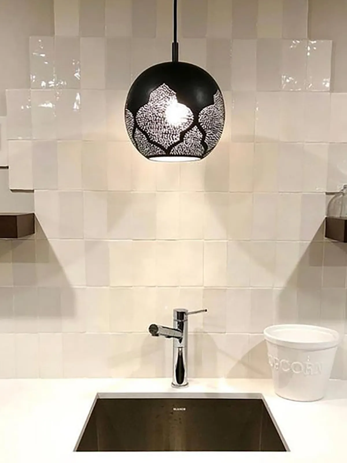 Dounia Najma Reversed Pendant Light