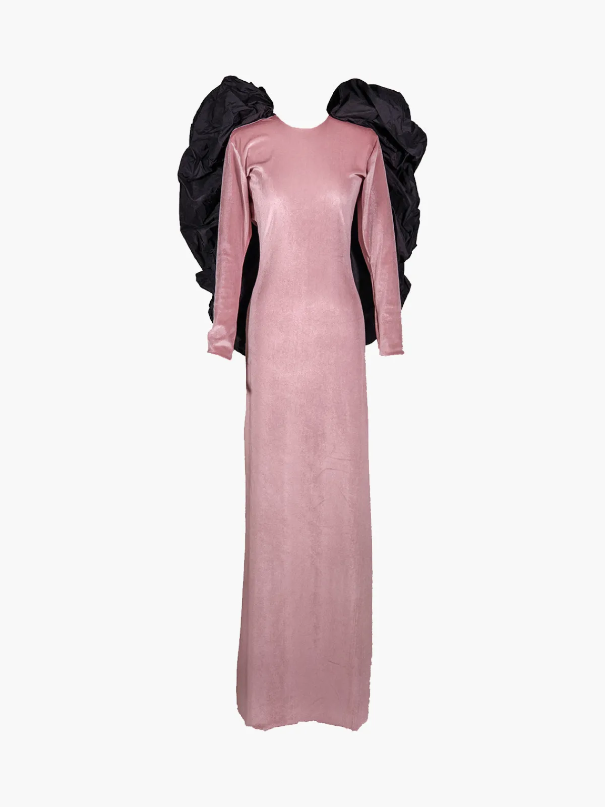 By Efrain Mogollon Chachachá Gown