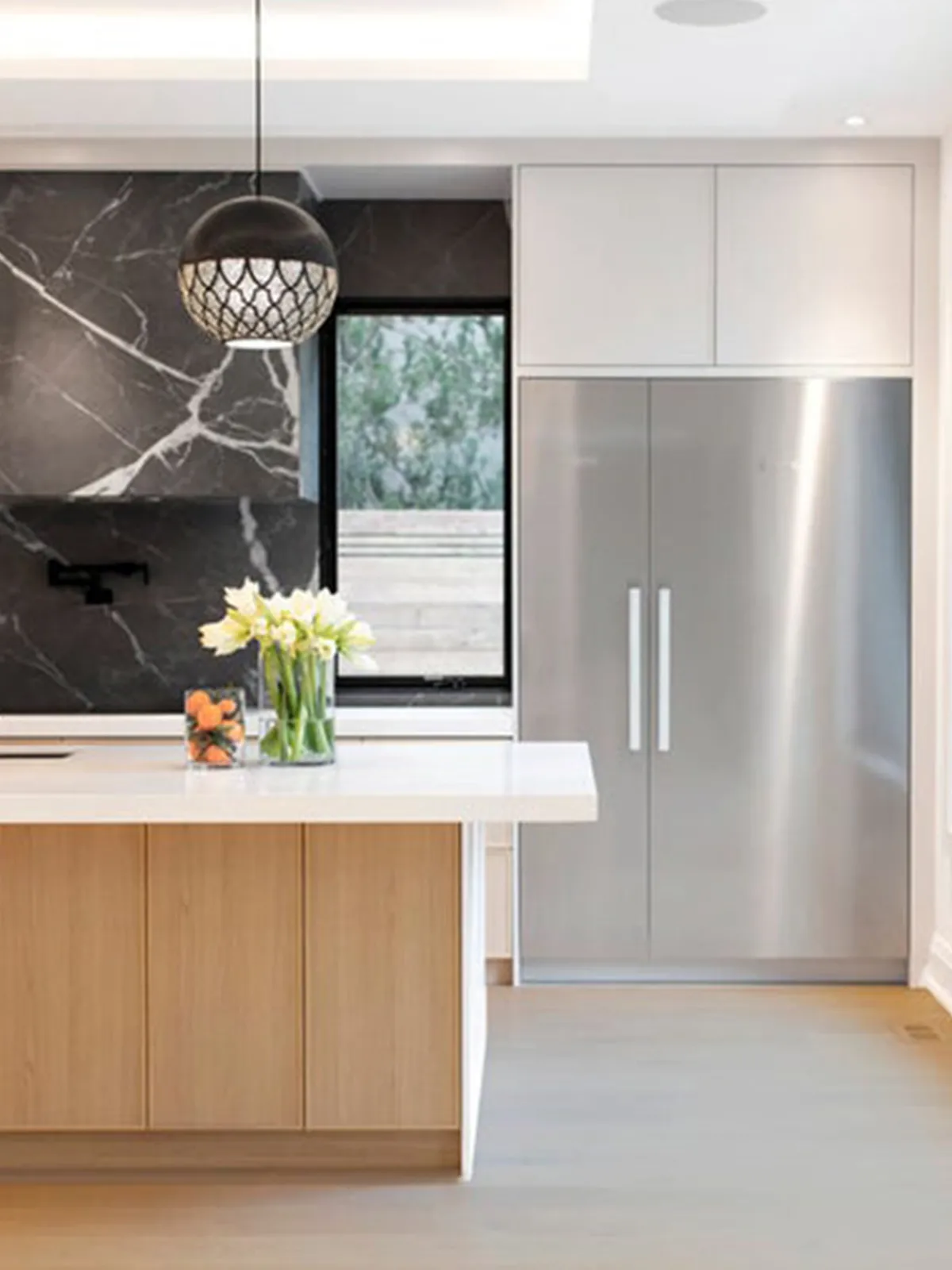 Dounia Nur Reversed Pendant Light