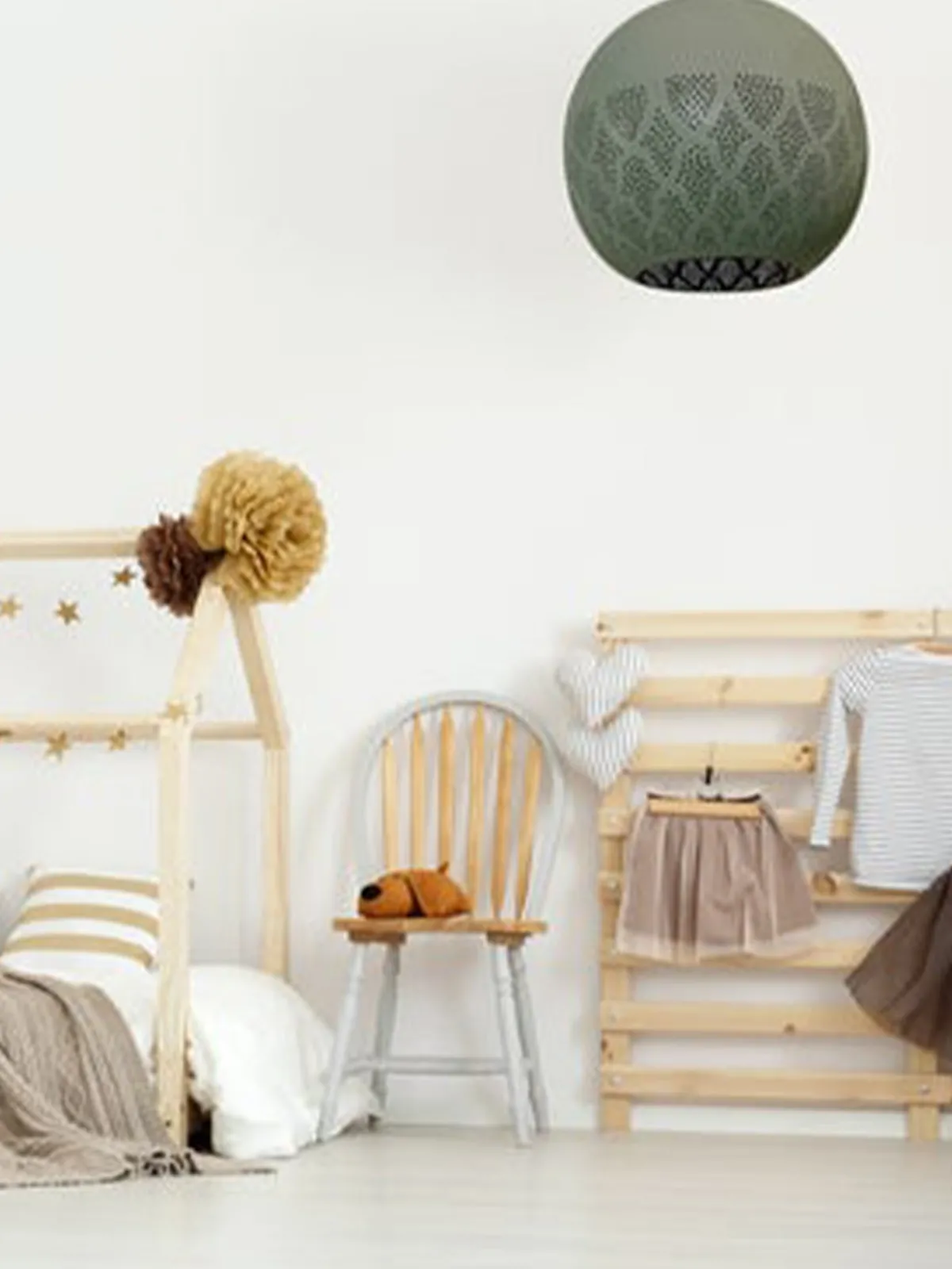 Dounia Nur Reversed Pendant Light