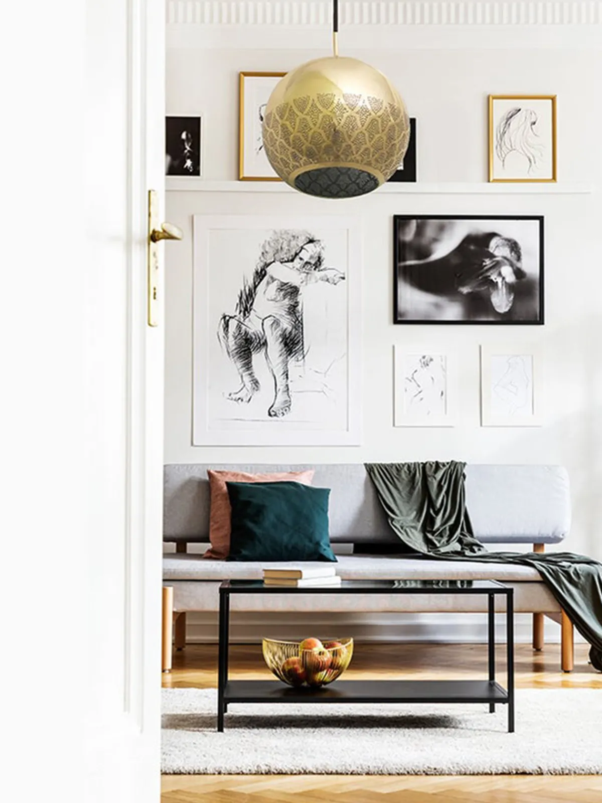 Dounia Nur Reversed Pendant Light