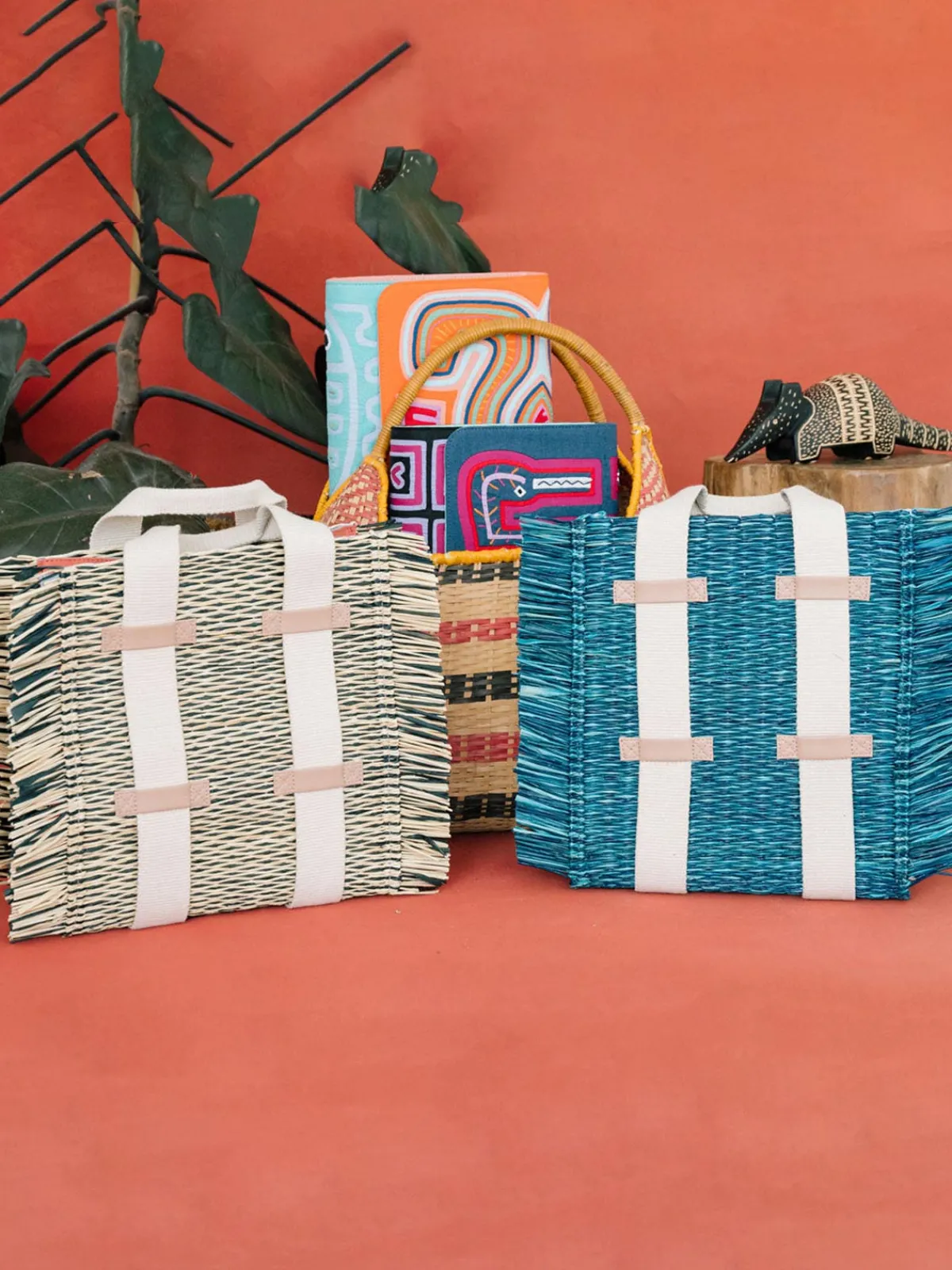 Mola Sasa Chimichagua Tote Large