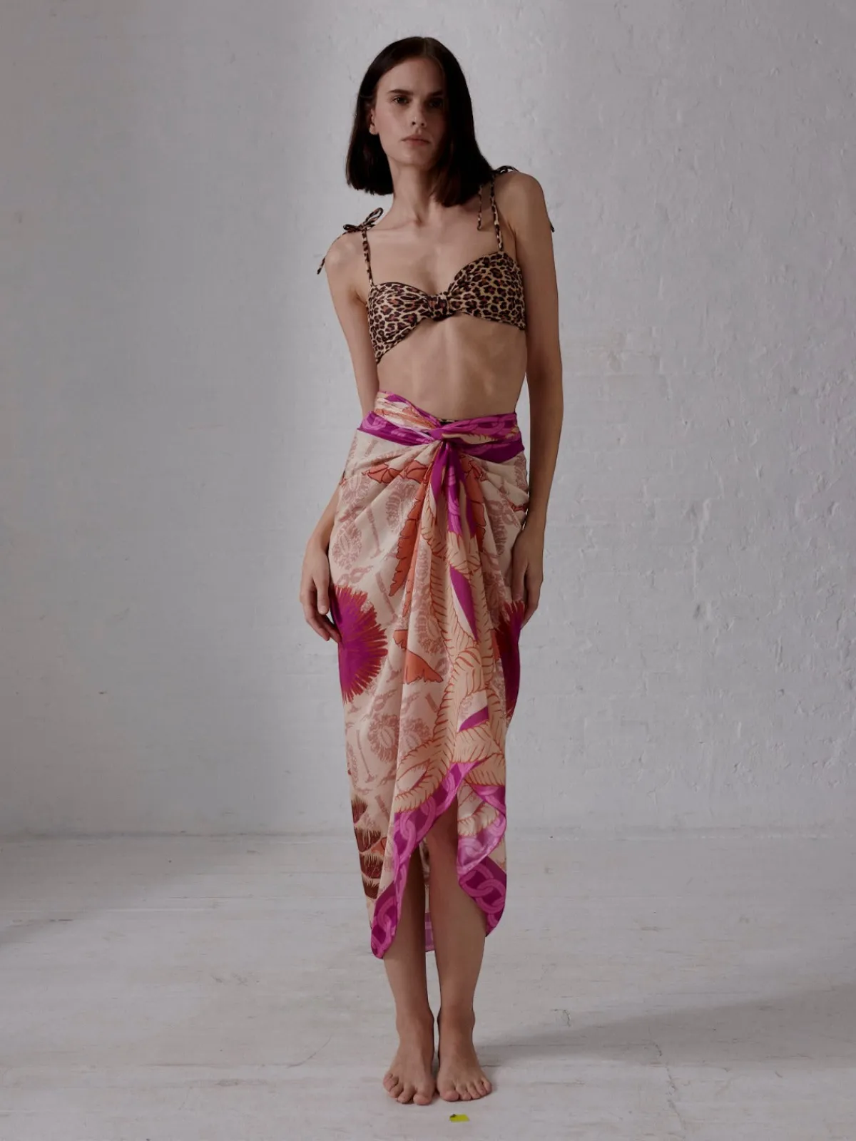 Juan de Dios De La Falaise Sarong