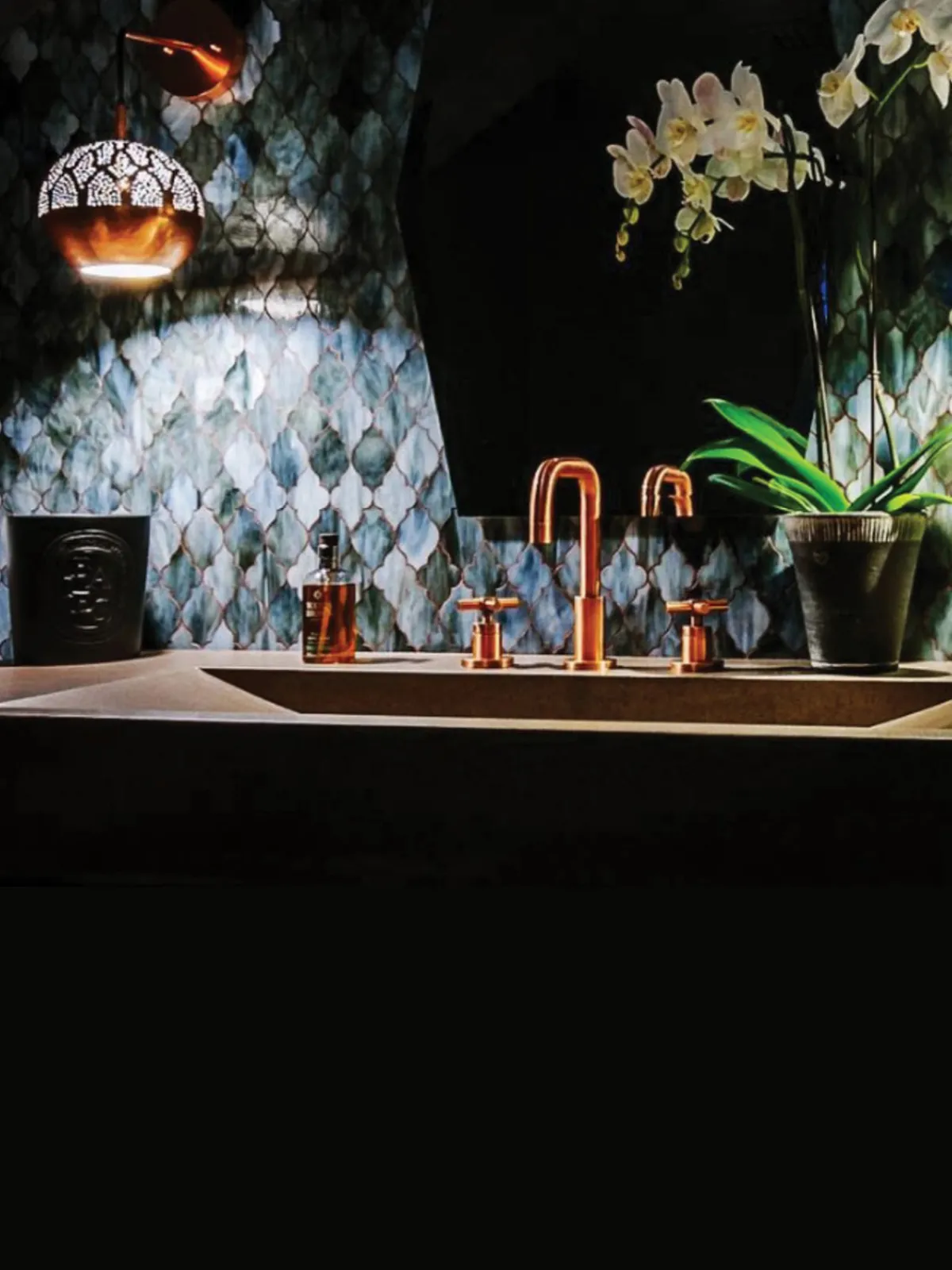 Dounia Nur Wall Sconce