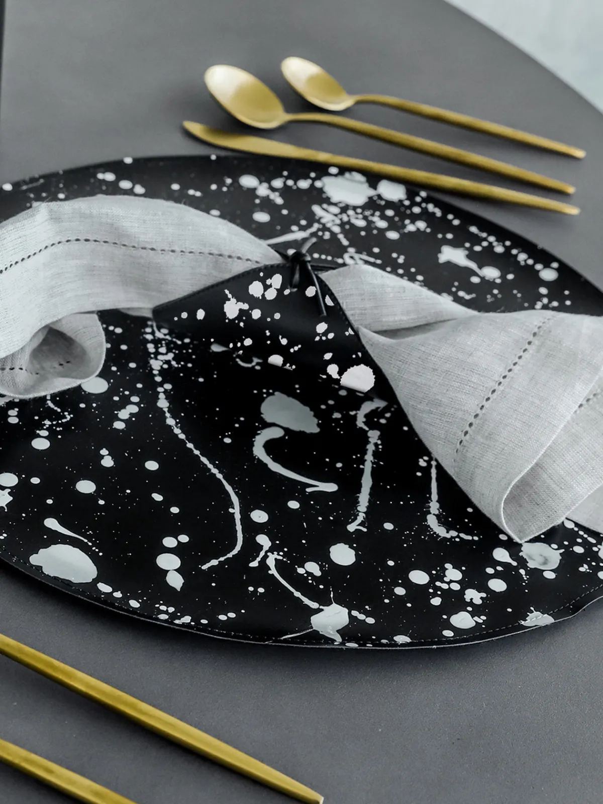 Alepel Napkin Holder