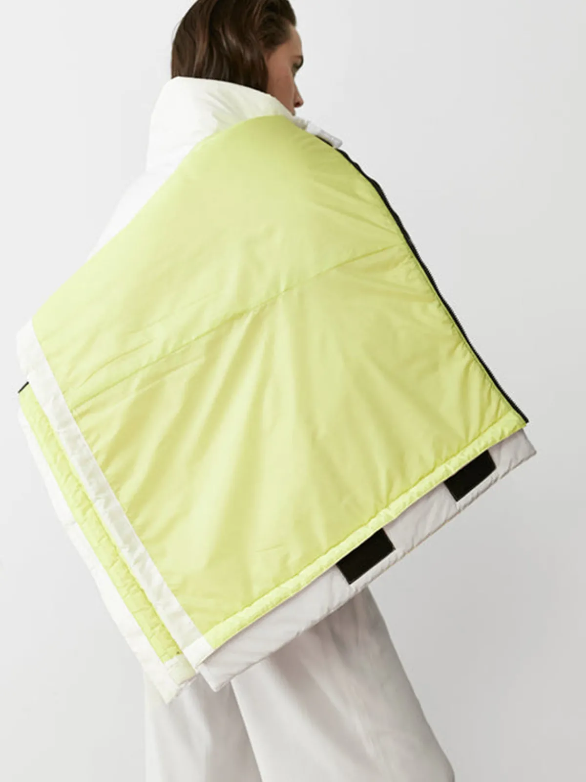 Caalo Reversible Convertible Sustainable Down Coat