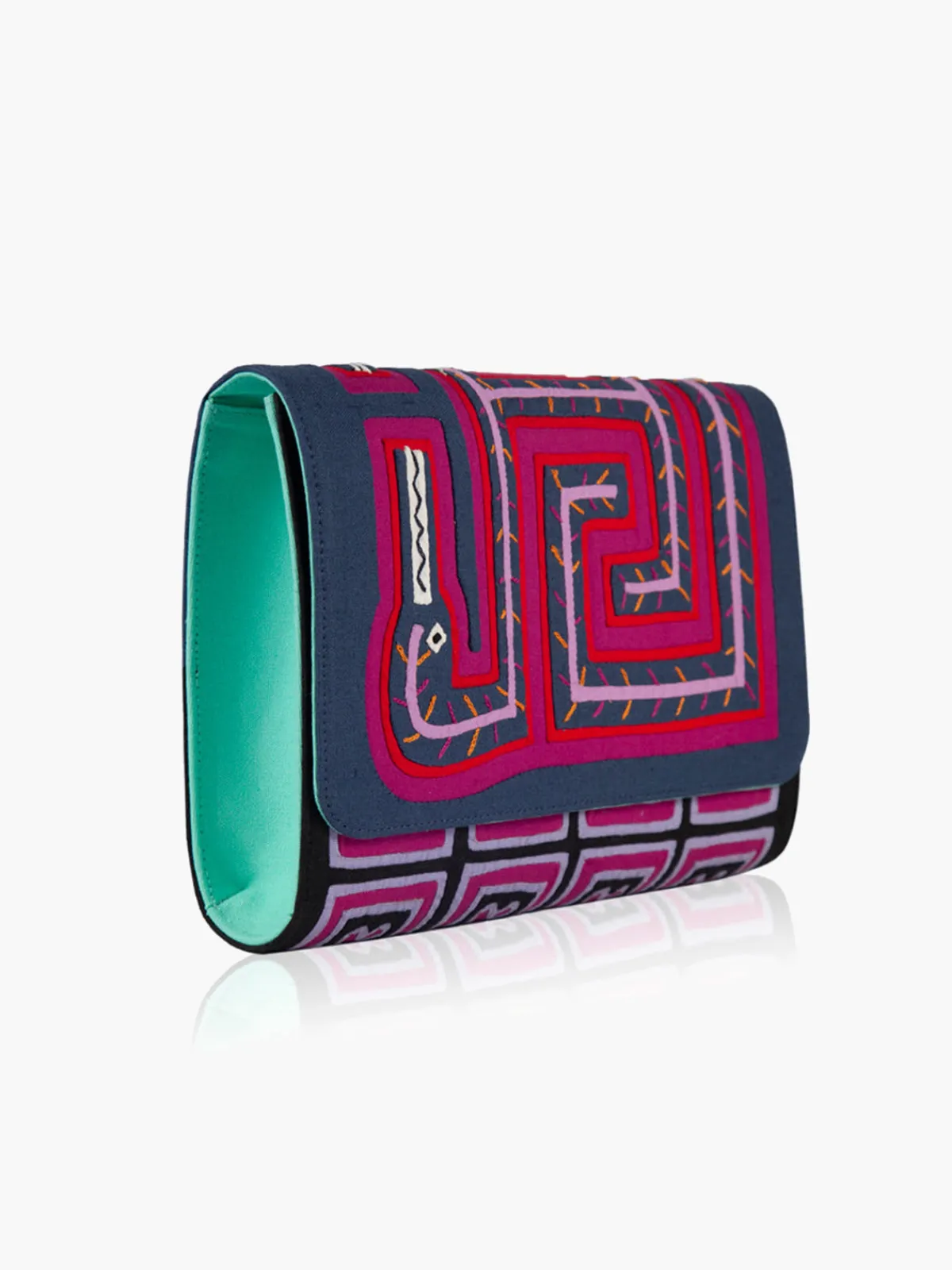 Mola Sasa Igalmal Kuna Clutch