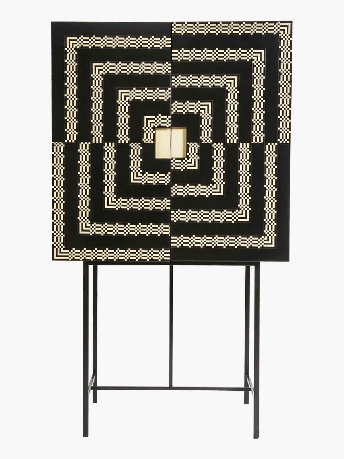 Francesca Miranda Ozo Bar