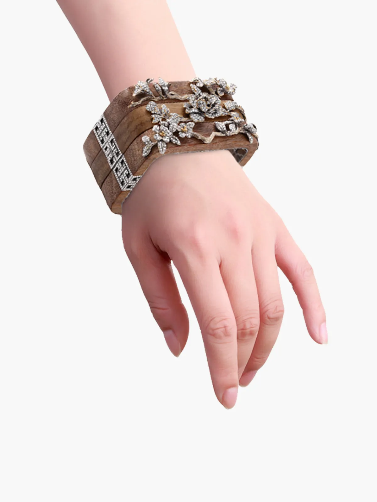 Yewn "Three Folds Auspiciousness" Reclaimed Wood Bangle Set