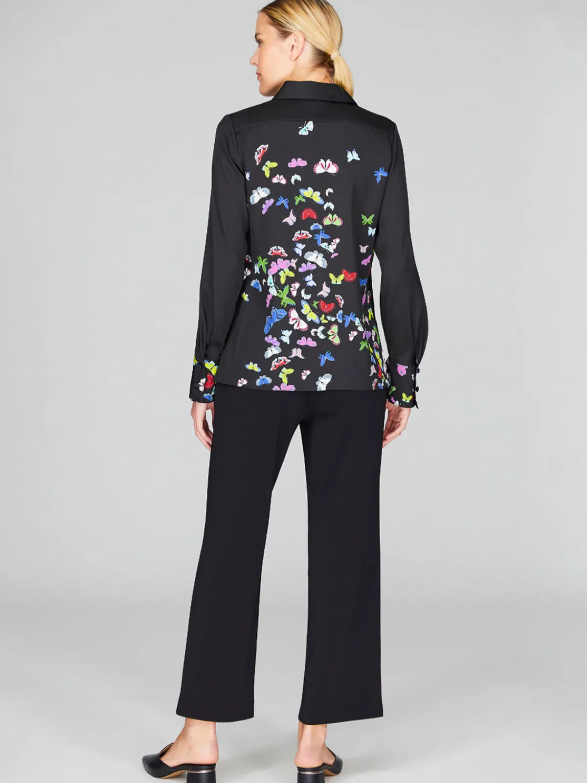 Mi Jong Lee Flutter Print Georgette Collared Shirt With Relaxed Sleeve