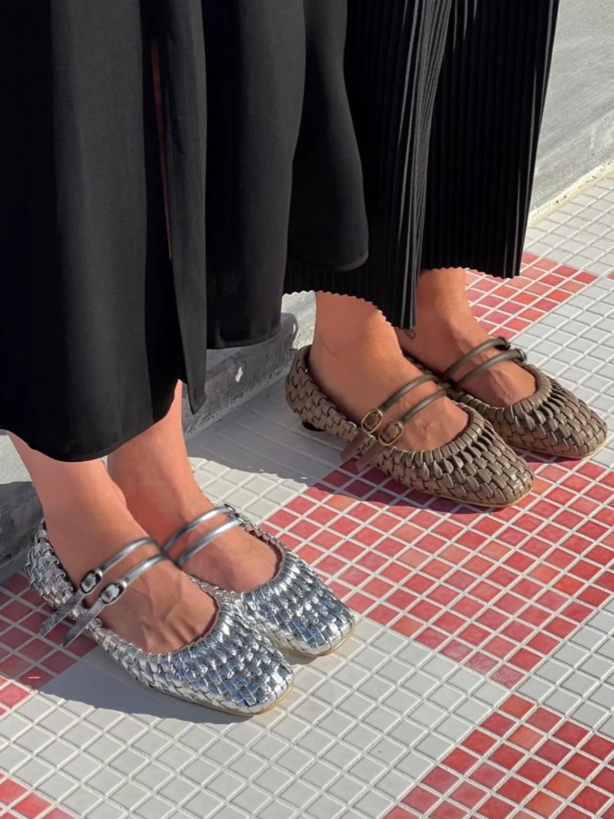 Nora Lozza Cruziana Flat