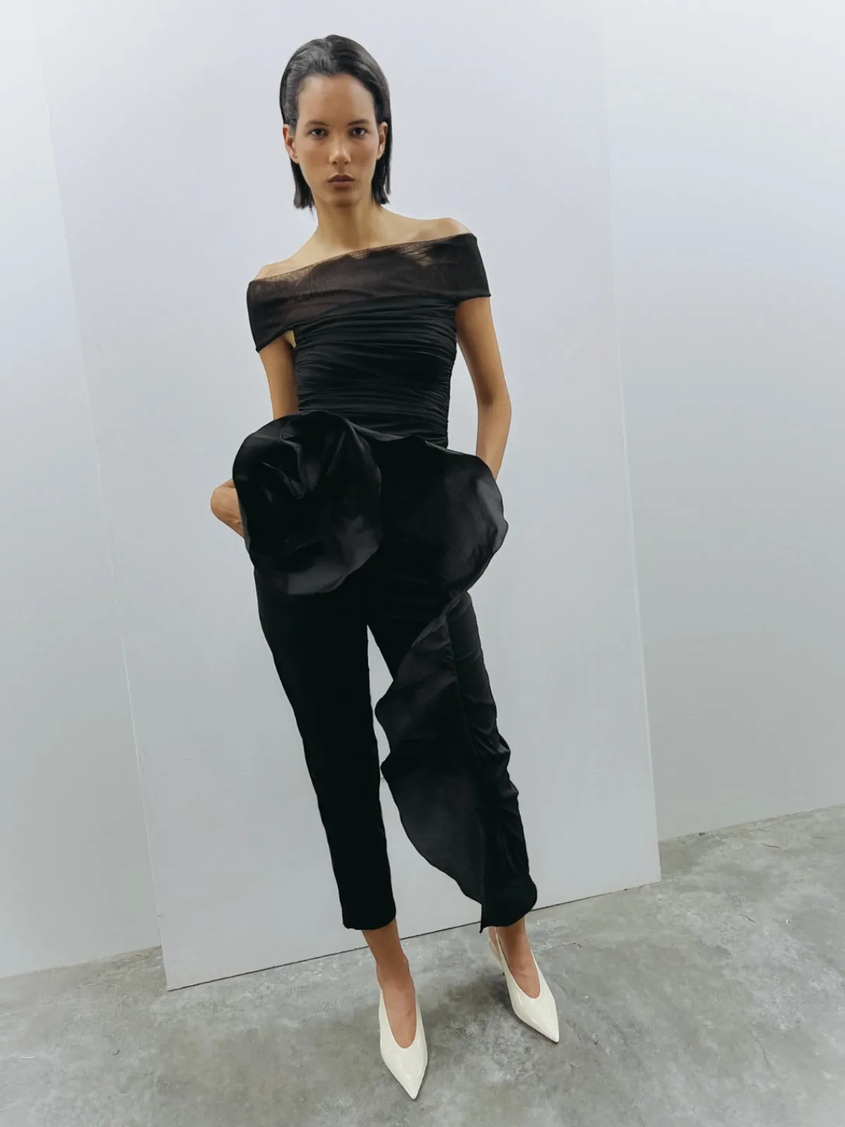 By Efrain Mogollon Rosa America Pants