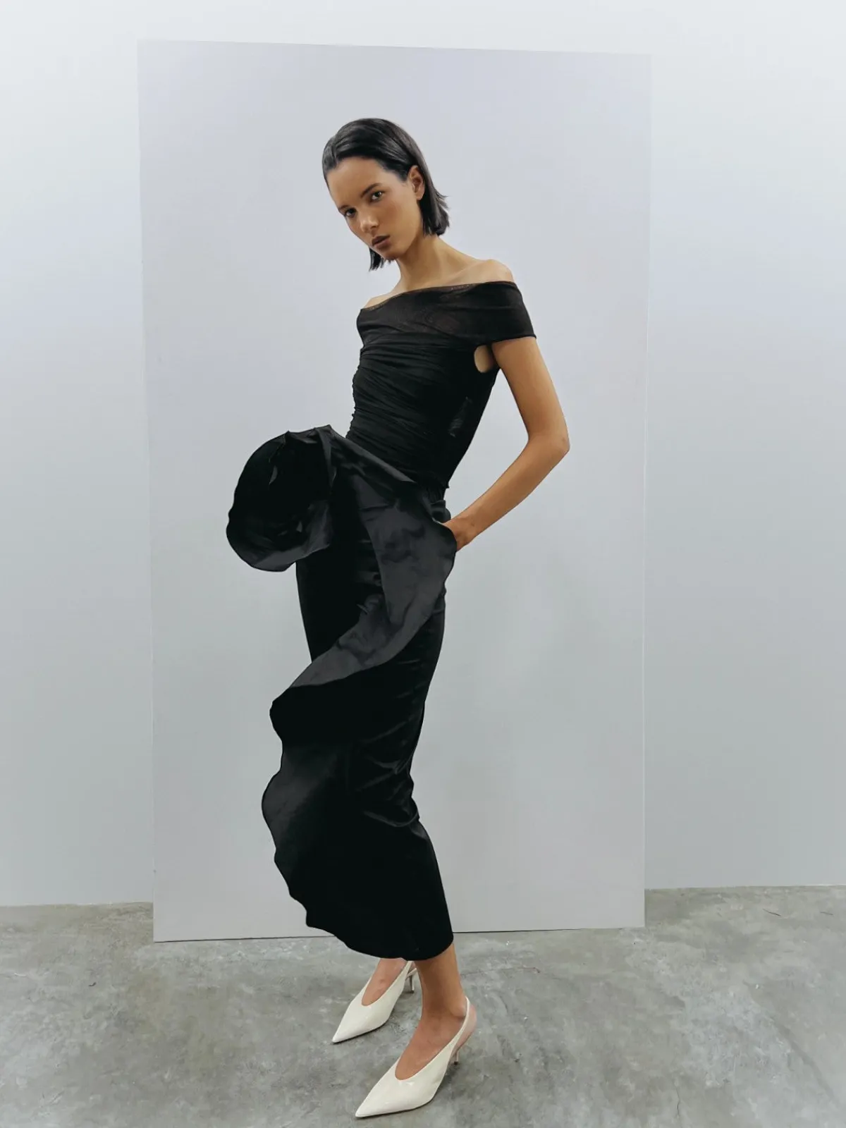 By Efrain Mogollon Rosa America Pants