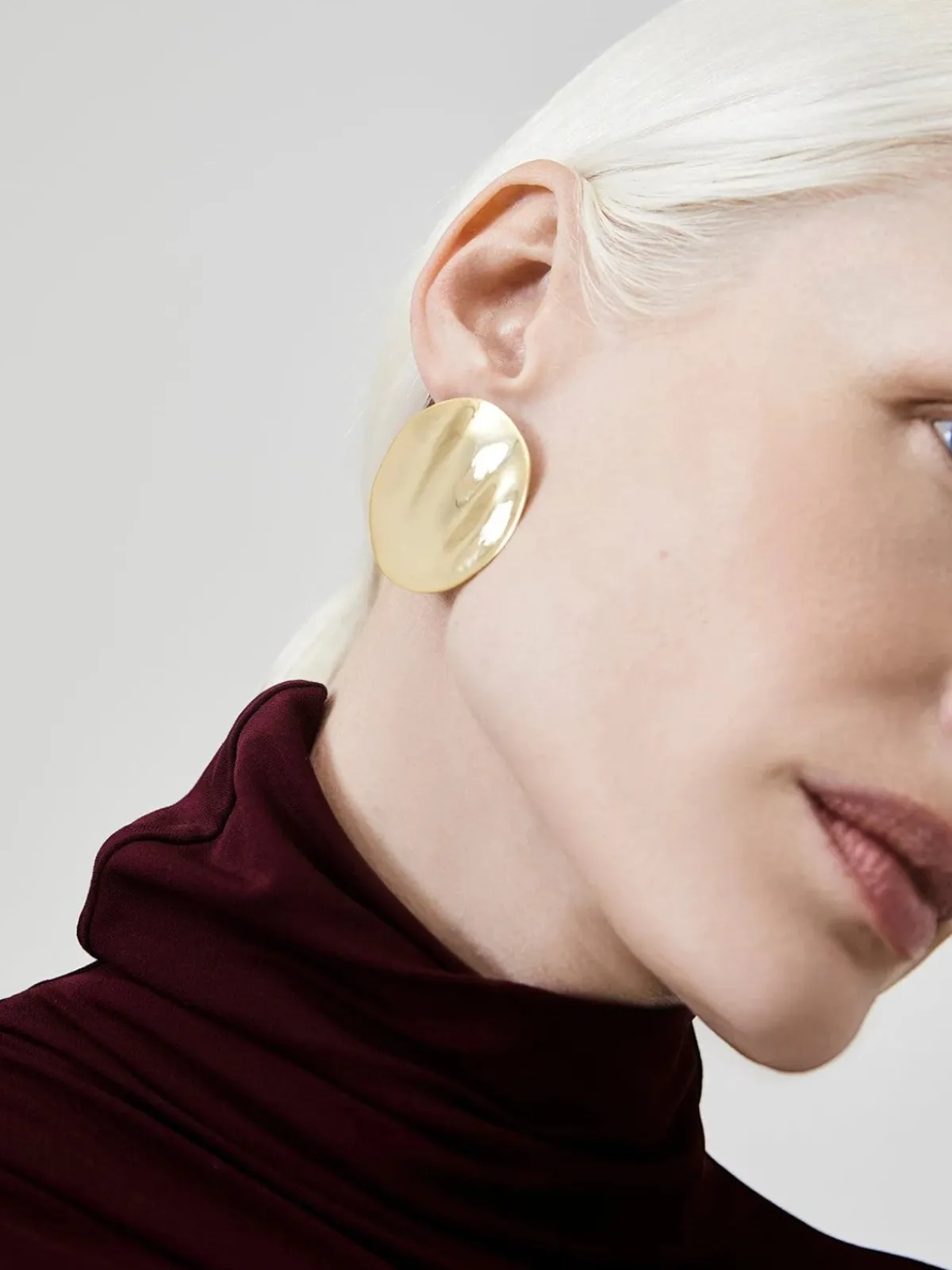 ESSEN The Disc Earrings