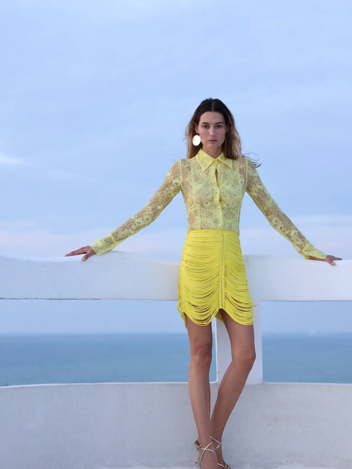 Francesca Miranda Arena Peto Lace Blouse