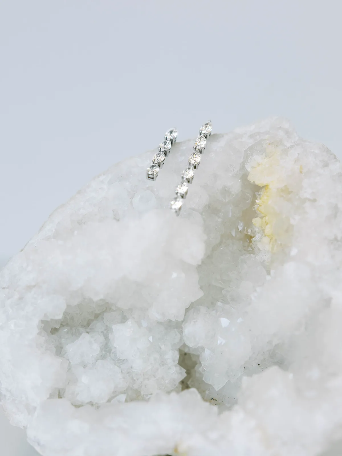 Or u0026 Elle Ile Column Petite Earrings