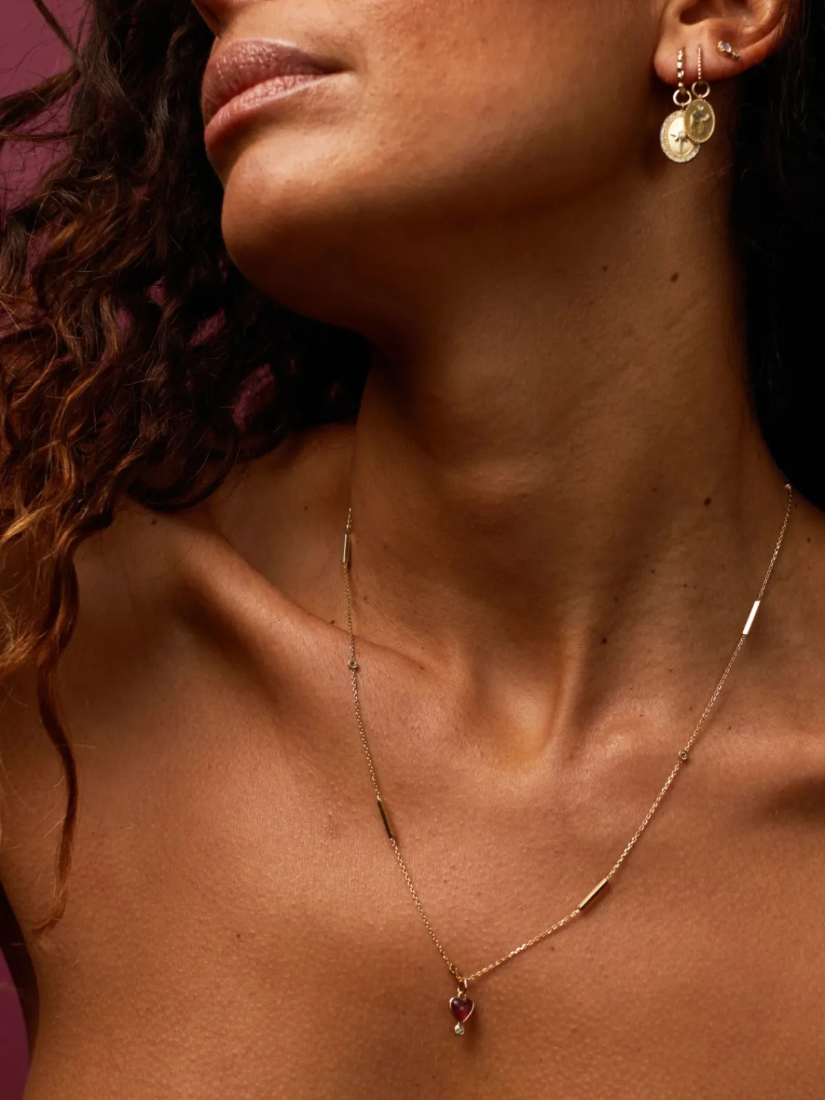 Zahava 20" Gold Bar Diamond Bezel Station Chain