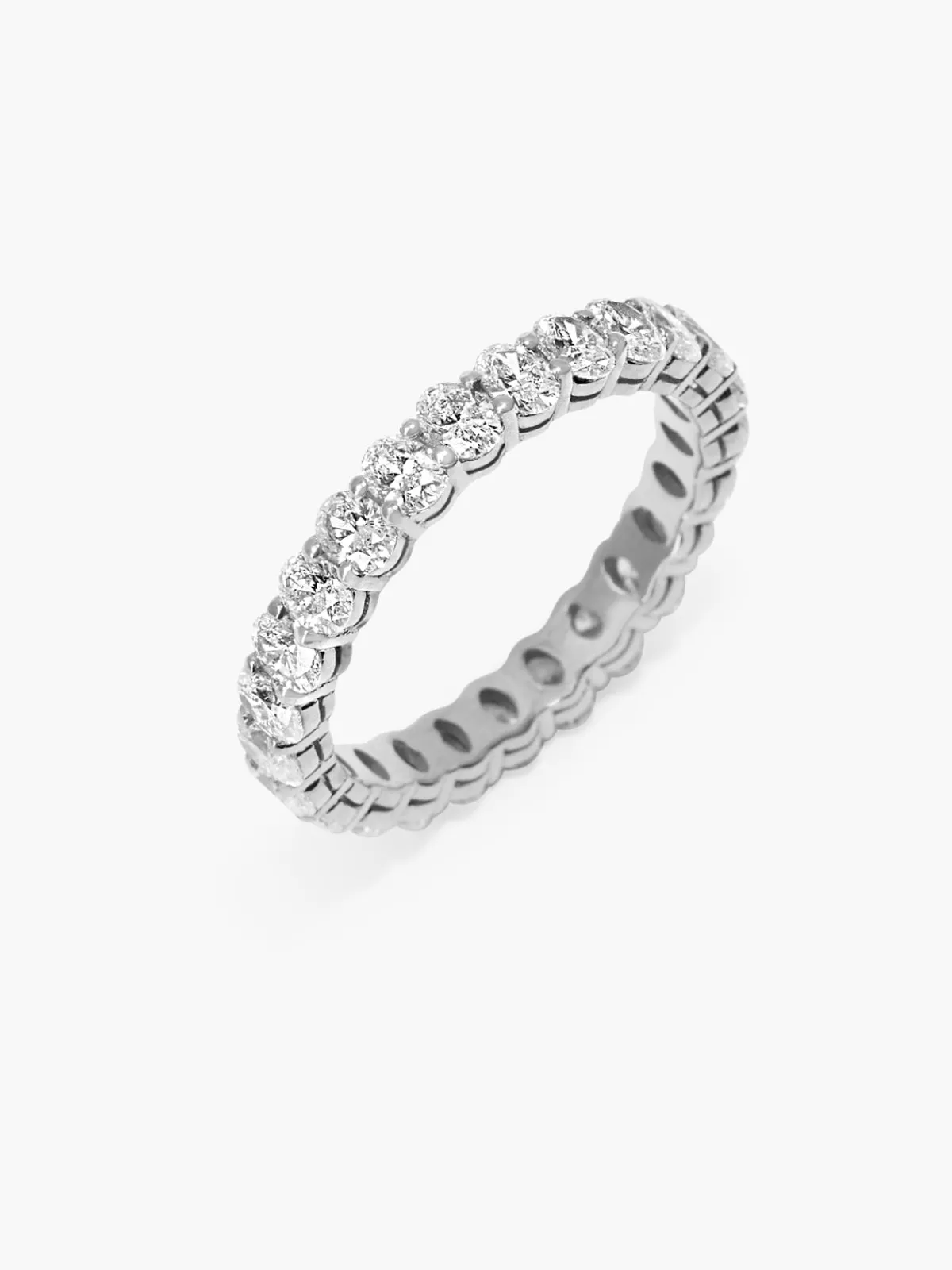 Or u0026 Elle San Cesse Oval Eternity Ring