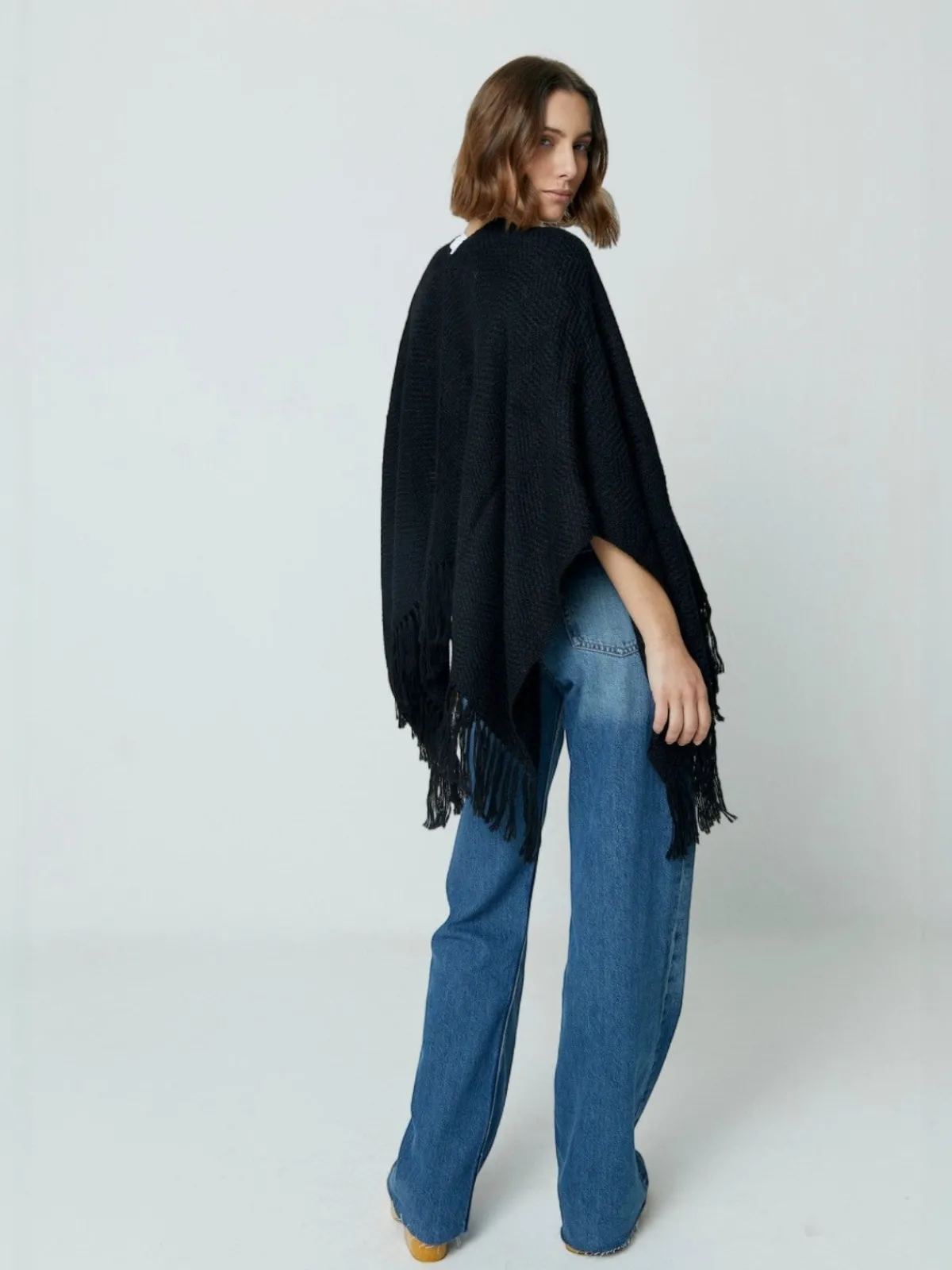 Tejido Herringbone Ruana