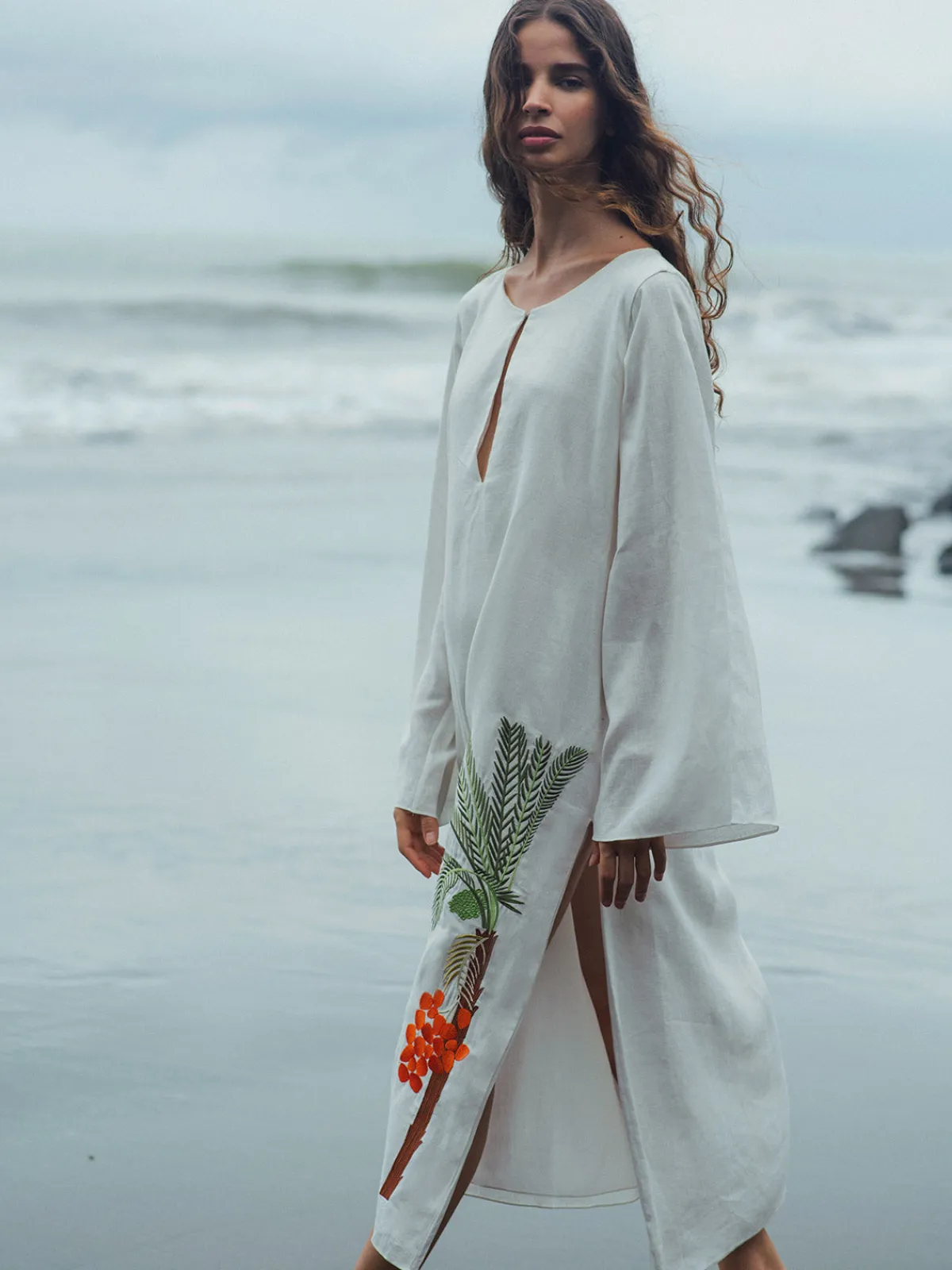 Juan de Dios Lisa Linen Midi Dress Embroidered