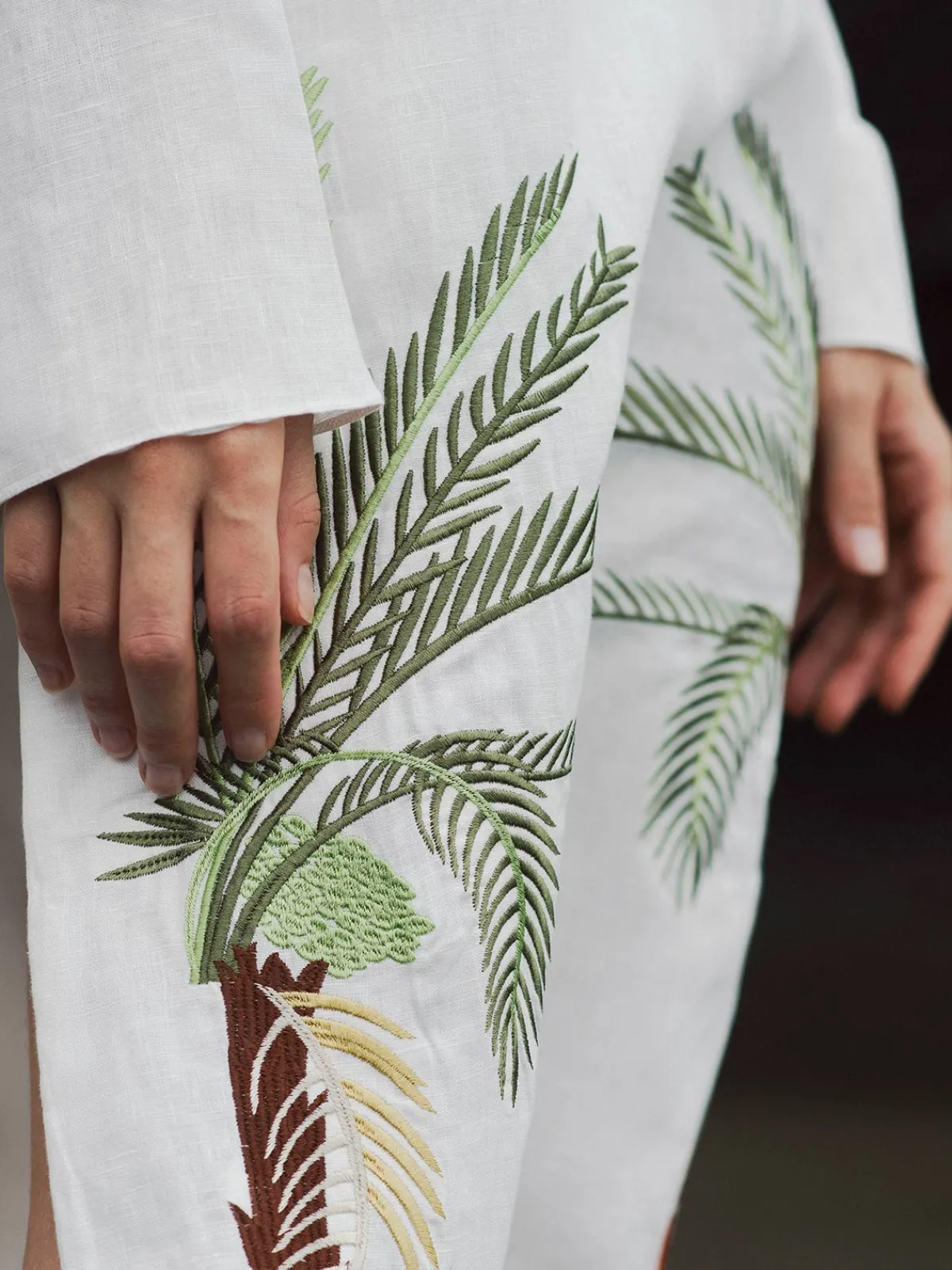 Juan de Dios Lisa Linen Midi Dress Embroidered