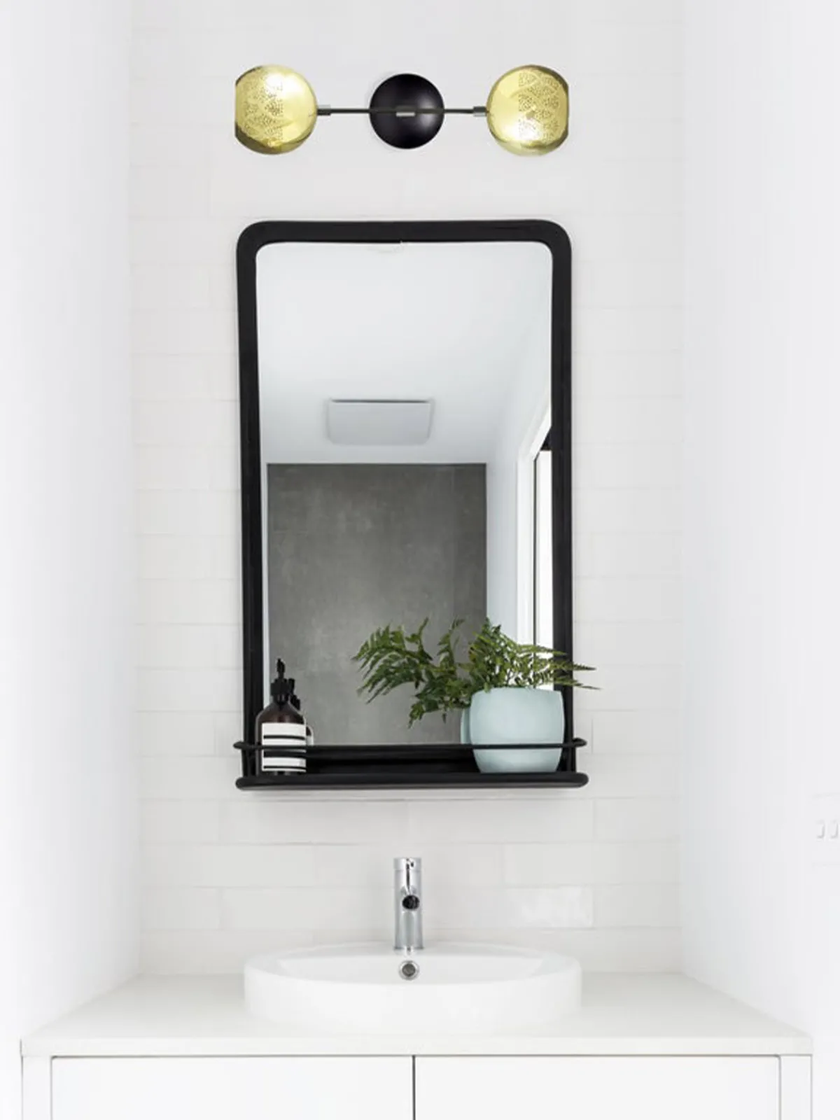 Dounia Nur Reversed Wall Sconce Dual Globe